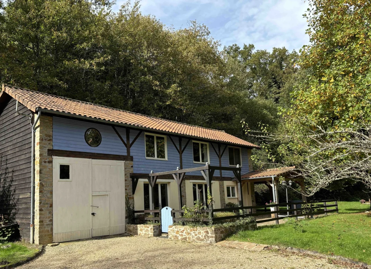 La Chaumière cottage view 1