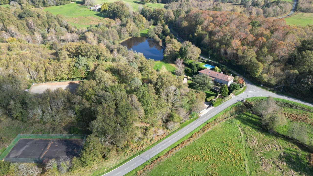 Garden and grounds view 1